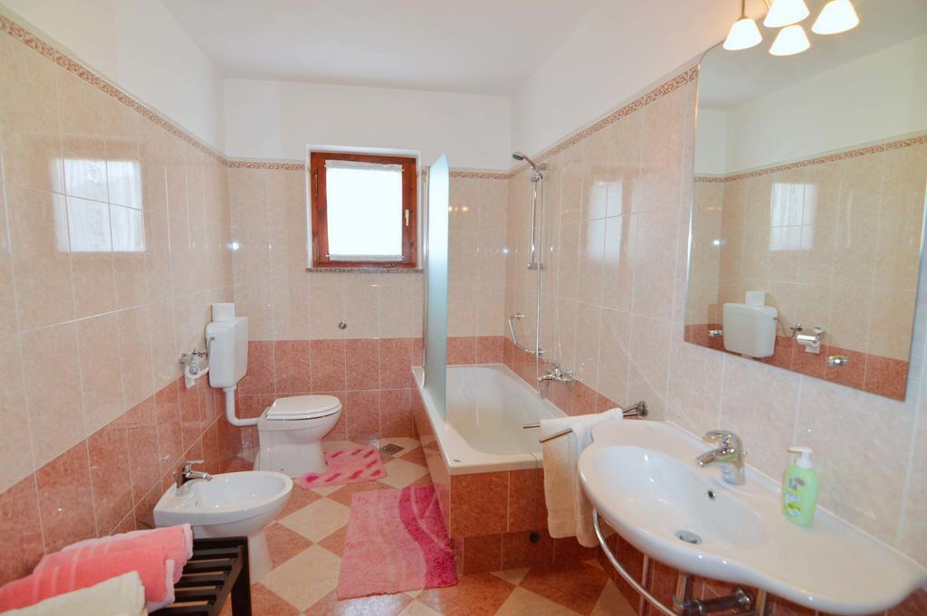 Garden Apartment Maria Vrsar Extérieur photo
